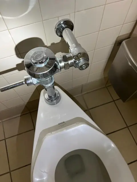 Fixture installation and repair for Pipe Repair in Fisher's Landing East